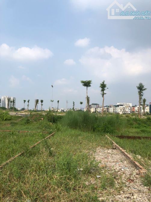 Bán Đất 47,8m2 mặt tiền 4m, Có Sổ tại Di Trạch, Hoài Đức sát Đường VĐ 3,5 - 1