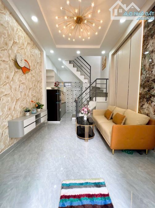 3❌8m, BÁN NHÀ 3 TẦNG, HẺM 4M, NGUYỄN VĂN CÔNG, P3 GÒ VẤP, 3.xx TỶ - 1