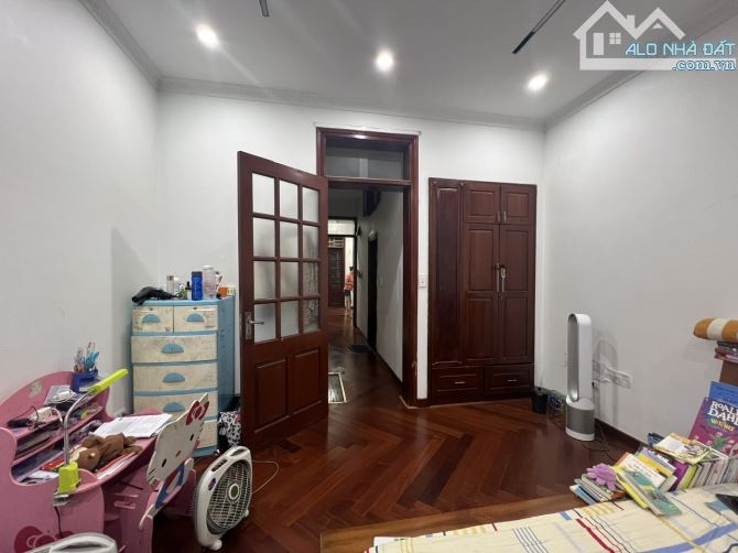 Bán nhà phân lô Ngụy Như Kon Tum – Sổ đỏ vuông đẹp – chỉ 16 tỷ - 1