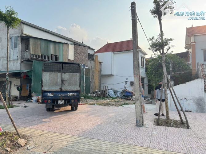 Bán đất mặt đường Vành đai 3.5, Di Trạch, DT 75m2, mt 7.8m, lô góc, giá chỉ 19.9 tỷ - 1
