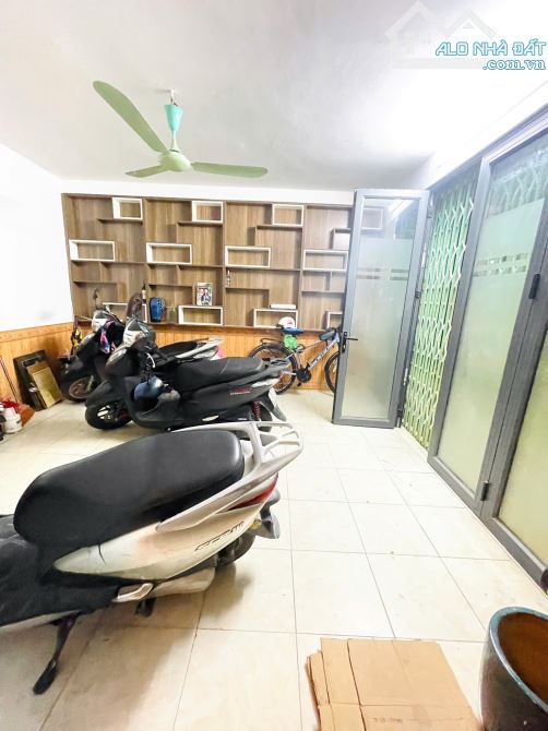 SIÊU PHẨM CỰC HIẾM, ĐỘI CẤN, BA ĐÌNH, DT 26M, 4 T, MT 4M, GIÁ BÁN 6,3 TỶ. - 1