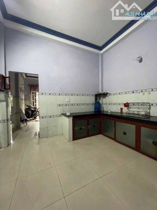 Cho Thuê nhà sát CĐ Công Thương 3pn rộng rãi 9tr - 1