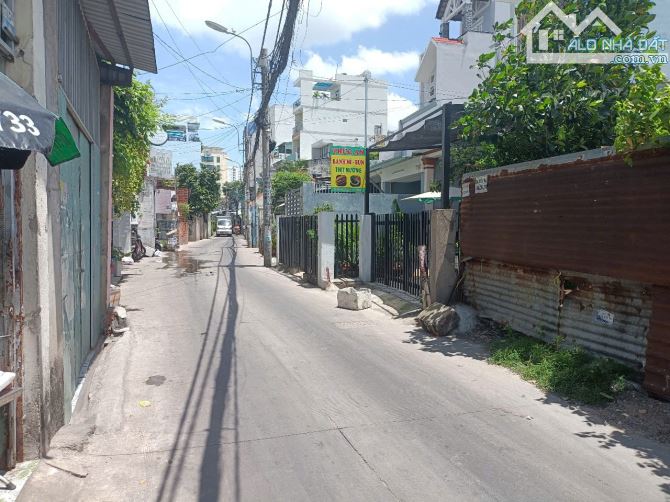 LÔ ĐẤT ĐẸP NGAY TRUNG TÂM QUẬN 12, NGUYỄN VĂN QUÁ- TRƯỜNG CHINH NHỈNH 4 TỶ - 1