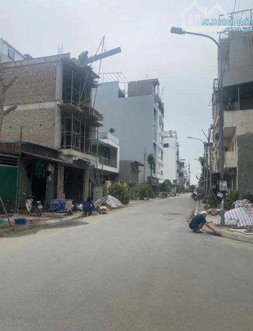 BÁN LÔ GÓC TĐC NGỌC THỤY–62.3M²–ĐƯỜNG 12M–GIÁ 17.8 TỶ - 1
