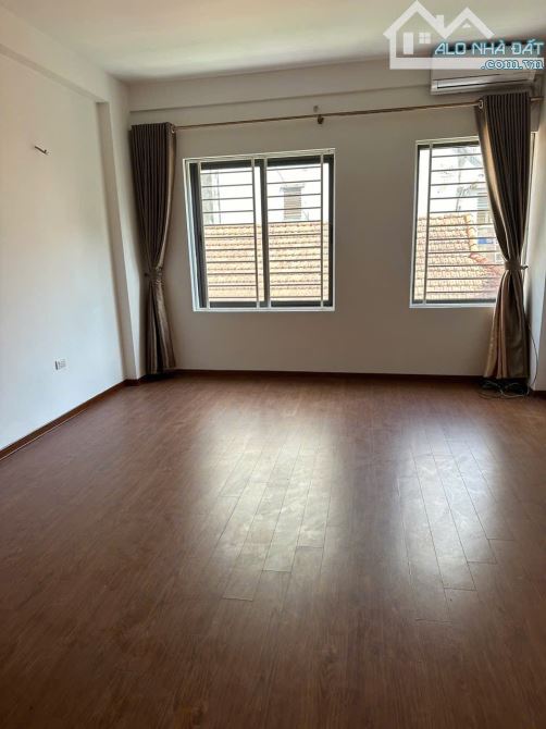 Bán nhà trung tâm Hà Đông, 37m2 NỞ HẬU, vị trí vàng hiếm nhà bán, giá hợp lý đầu tư - 1