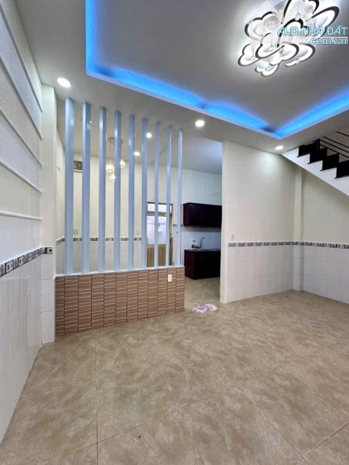 NHÀ BÁN ÂU DƯƠNG LÂN, Q8 - NGANG 5.5M, SỔ HỒNG RIÊNG — CHỈ 4,9 TỶ - 1