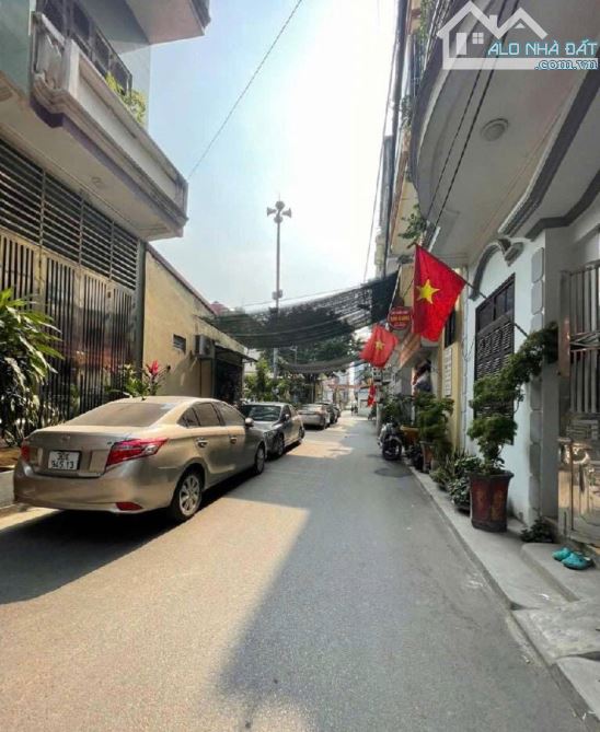 Cần Bán Nhà Phố NGUYỄN TRÃI KHƯƠNG ĐÌNH X6 Tầng Thang Máy Gần Ô Tô Kinh Doanh Sầm Uất - 1