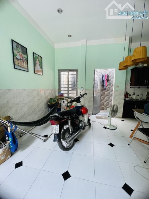 BÁN NHÀ BÌNH TRƯNG TÂY, QUẬN 2 - GẦN NGUYỄN THỊ ĐỊNH - 60m2 - CHỈ 5.25 Tỷ - 1