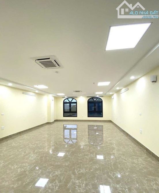 Chính chủ cần bán nhà ngay chợ Tân Định 4x25m 5 tầng 30ty nhà mới 100% - 1