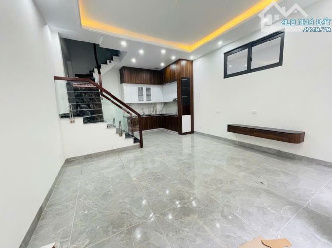 🌟 NHÀ ĐẸP MỚI XÂY HỒ TÙNG MẬU - FULL NỘI THẤT - LÔ GÓC CỰC THOÁNG - CHỈ VIỆC XÁCH VALI VỀ - 1