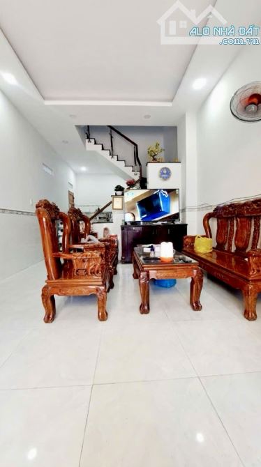 Bán nhà hẻm xe hơi Thới An Quận 12, 5x18.6m, 5 tầng, thu nhập sẵn, giá 6.5 tỷ - 1