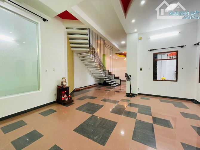 Villa khu nội bộ Nguyễn An Ninh, 210m2, 10x21m, 3 tầng, 30 tỷ - 13