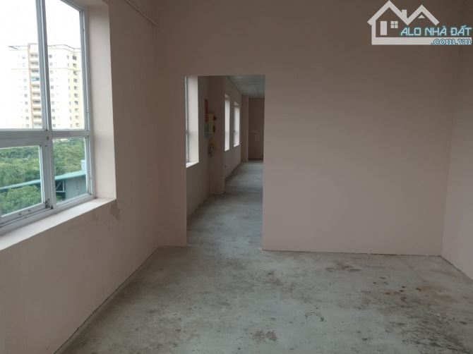 Bán nhà mặt phố Tân Mai, Hoàng Mai, DT: 1200m2, mặt tiền 30m, Giá 90 tỷ TL - 15