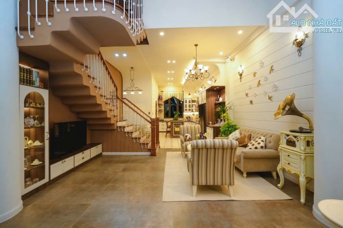 VILLA MINI PHONG CÁCH CHÂU ÂU SANG TRỌNG VIEW TOÀN THÀNH PHỐ - 15