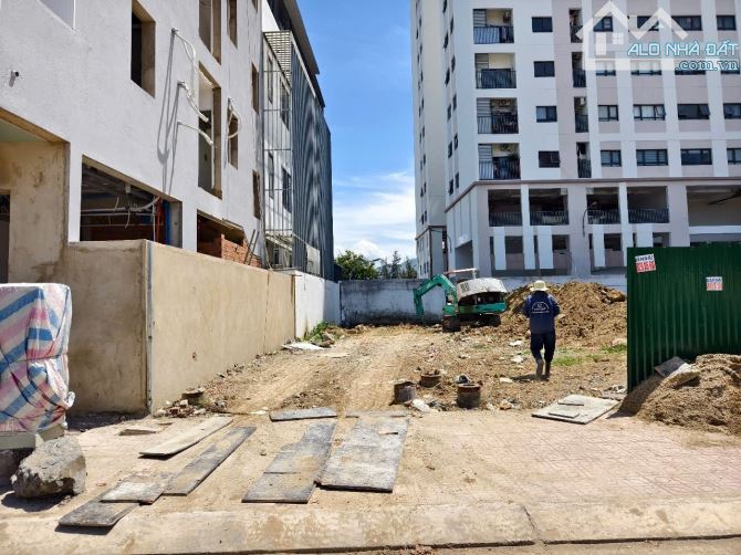Bán các lô thường và lô góc của Hà Quang 1. Diện tích từ 75 đến 374 m2. 7.7 - 4