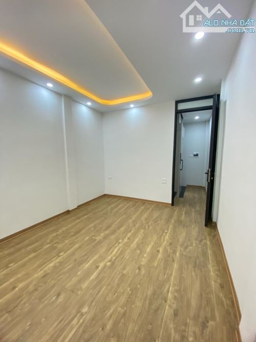 NGUYỄN PHÚC LAI - ĐỐNG ĐA - THANG MÁY - FULL NỘI THẤT - NGÕ THÔNG - GẦN HỒ - CHỈ 13.2 TỶ - 2