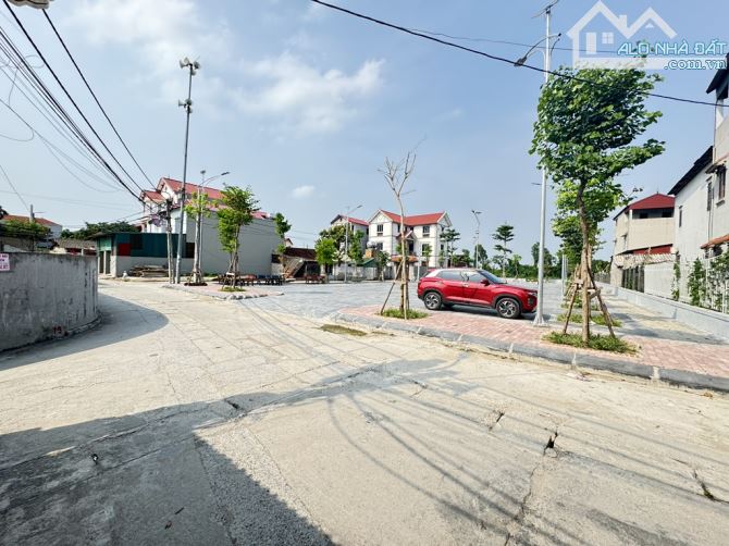 CC NHỜ BÁN 47M2 LỖ GIAO - CẠNH DỰ ÁN SVĐ QATAR - TRỤC CHÍNH KINH DOANH OTO TRÁNH - 2