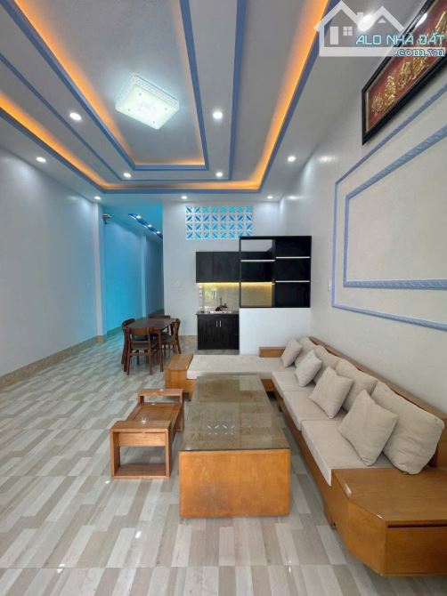 ✨ Nhà Cấp 4 Bình chánh  4x20m, Sổ Hoàn Công - Chỉ 1tỷ378tr! ✨ - 2
