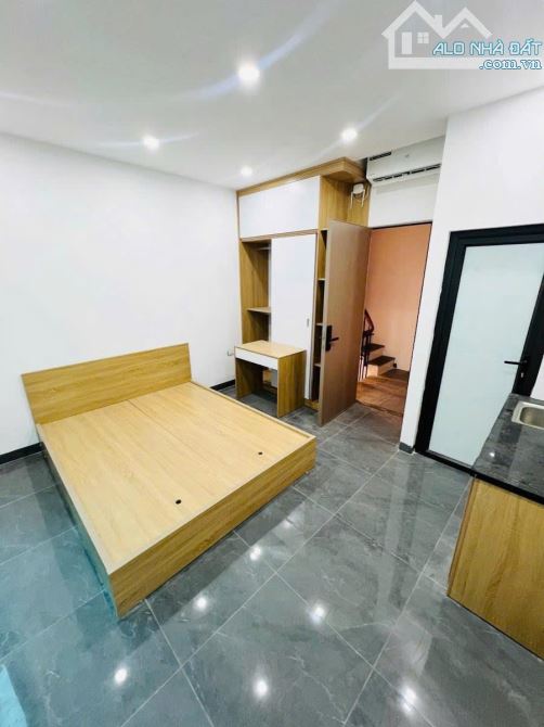 BÁN NHÀ GIẢI PHÓNG- HOÀNG MAI, 47 M2, 6 TẦNG TM, MẶT TIỀN 4 M, GIÁ 12,9 TỶ. - 2