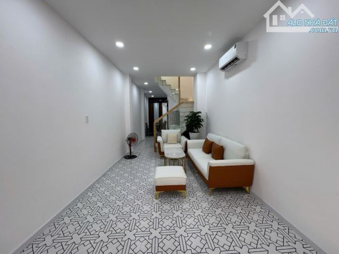 Hẻm xe hơi Nguyễn đình chiểu, 5x14m(62m2), trệt 3 lầu st, 13,5 tỷ tl - 2