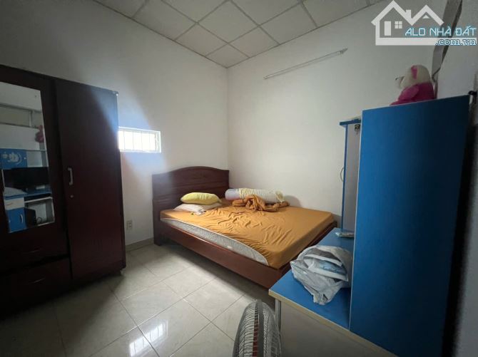 BÁN NHÀ 02 TẦNG MẶT TIỀN ĐƯỜNG LÃNG ÔNG GẦN BIỂN  , TP NHA TRANG GIÁ 9,7 TỶ - 2