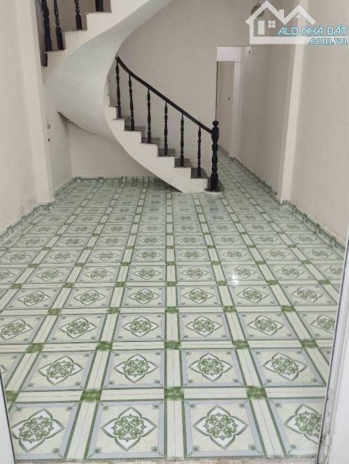 BÁN NHÀ TÂN THỚI NHẤT - KHU 38HA -PHAN VĂN HỚN - 2 TẦNG ( 3.5x15)- XE HƠI VÀO NHÀ - 2