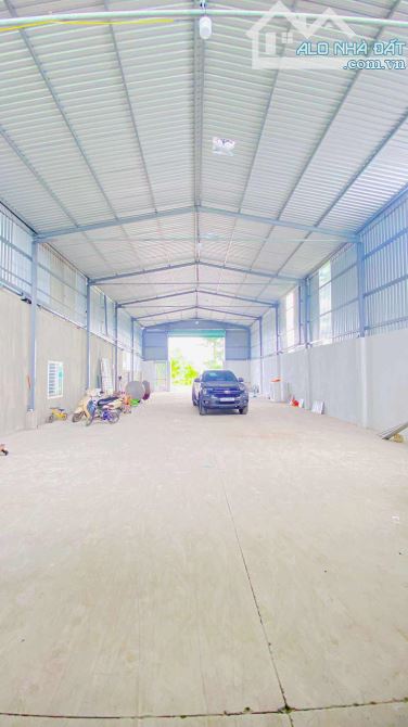 Cho thuê Kho 450 m2 mặt tiền Nguyễn Văn Linh 18 triệu - 2