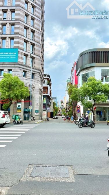 Bán Nhà Đẹp TT Quận 3 Nở Hậu Giá Chỉ 5 tỷ 980 - 2
