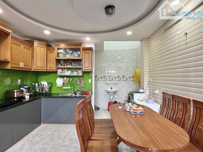 Bán nhà Goà Vấp-Hẻm ô tô 5M-Gần EMART-Nguyễn Duy Cung-P12-56m2-4x14-5tầng-4PN,5WC - 2