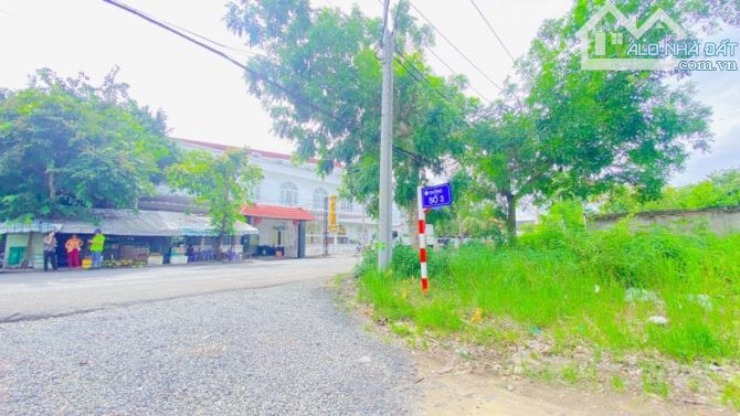 Cho thuê đất 2.200 m2 góc 3 mặt tiền biệt thự Cồn Khương - 2