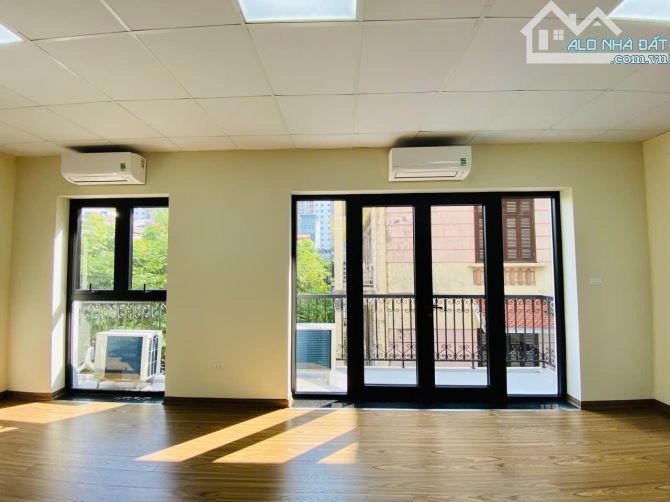 Cho thuê 100m2, 5 tầng,50t ,mặt phố khu Hàng Đậu, Quán Thánh, Phan Đình Phùng - 2