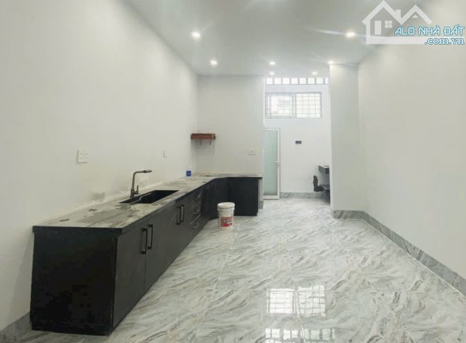 Cho Thuê nhà đẹp nguyên căn 2 Tầng mới 100%  hoàn thiện KDC Bửu Long - 2