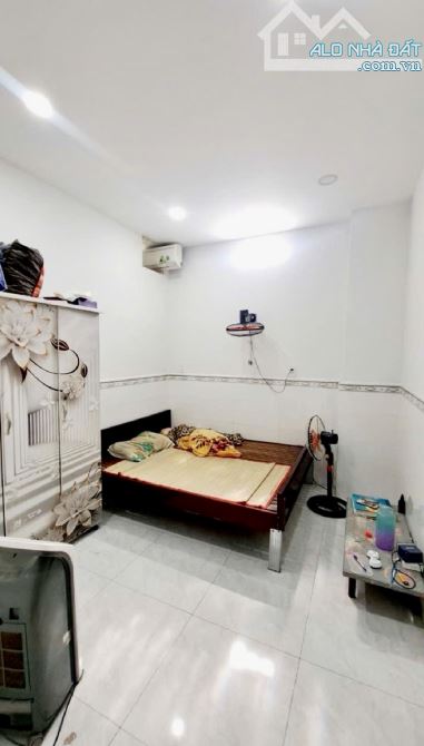 Bán nhà hẻm xe hơi Thới An Quận 12, 5x18.6m, 5 tầng, thu nhập sẵn, giá 6.5 tỷ - 2