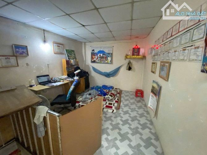 BÁN DÃY TRỌ HUỲNH TẤN PHÁT QUẬN 7,DT 7X15M,HẺM 5M,8 PHÒNG,CHỈ 5 TỶ 5,GIÁP QUẬN 4 - 2