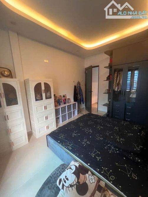 BÁN NHÀ NGUYỄN VĂN LINH – DÂN XÂY KIÊN CỐ – OTO VÀO CỬA – 35M² – GIÁ 4.9 TỶ - 2
