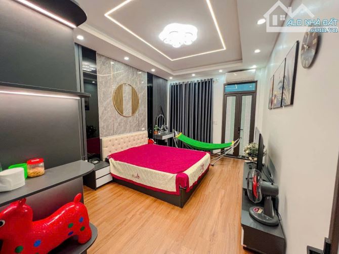 BÁN NHÀ NGUYỄN VĂN LINH – 5 TẦNG ĐẦY ĐỦ CÔNG NĂNG – 37M² – GIÁ 4.8 TỶ - 2