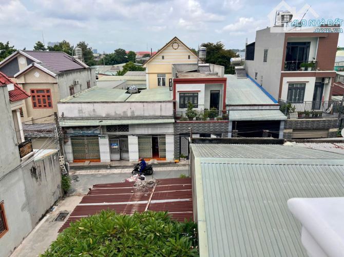 BÁN NHÀ 1 TRỆT 2 LẦU: Diện tích: 6,5 x 18m, nở hậu – tổng 122m²  PHÚ LỢI - 31