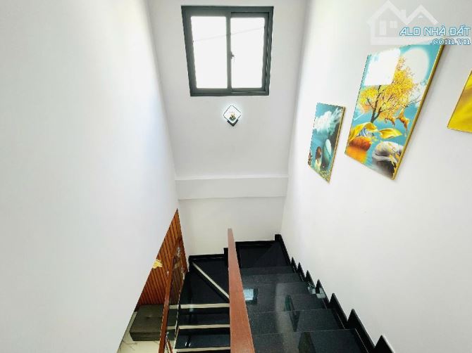 HẺM XE TẢI THÔNG - BẠCH ĐẰNG BÌNH THẠNH - DT (4.5M x 13M) NỞ HẬU - 3 TẦNG BTCT - HƠN 7 TÝ - 3