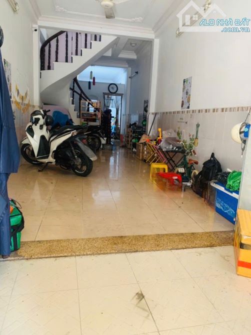 🏡 MẶT TIỀN GẦN CHỢ TÂN QUY - 66m2 - QUẬN 7 - CHỈ 11 TỎI HƠN - 3