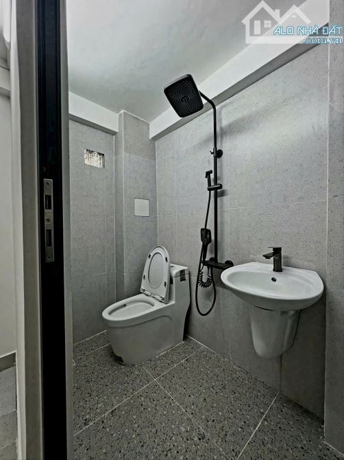 MTKD Nhộn Nhịp Ngay Ngã 6 Gò Vấp – 3 Tầng 45m² (4.1 × 11) – Vuông Vức – Chỉ 6💰X (TL) - 3