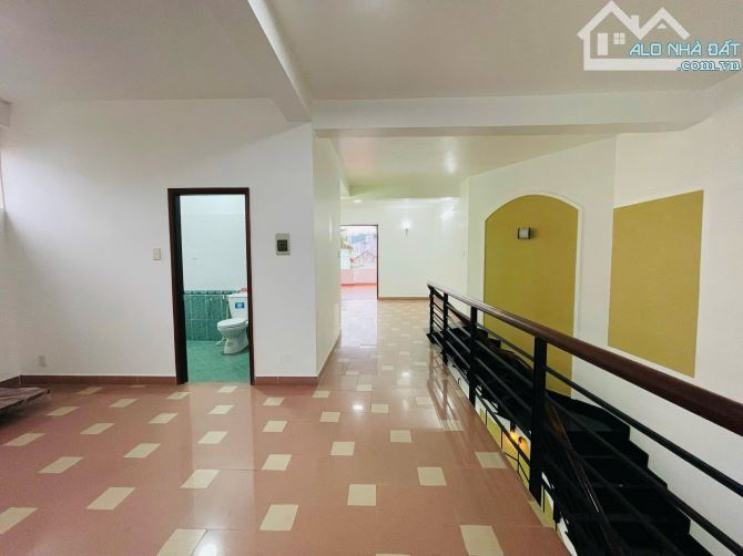 Villa khu nội bộ Nguyễn An Ninh, 210m2, 10x21m, 3 tầng, 30 tỷ - 3