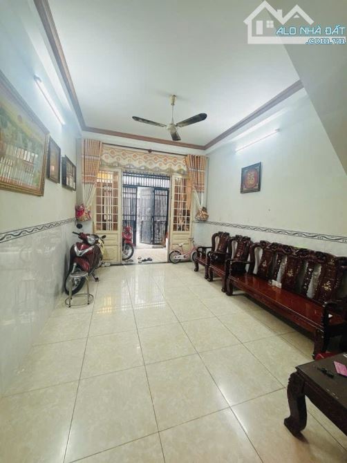 Bán nhà Bình Tân, Hẻm xe hơi 1/ Đường số 2, Nhỉnh 5 tỷ xíu - 162 - 3