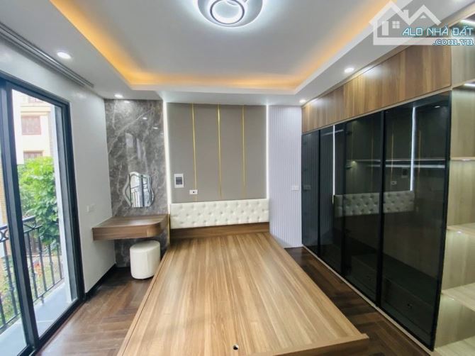 Siêu phẩm Lâm Hạ phân lô ô tô tránh 6 tầng thang máy đẹp nhất Long Biên trong phân khúc - 3