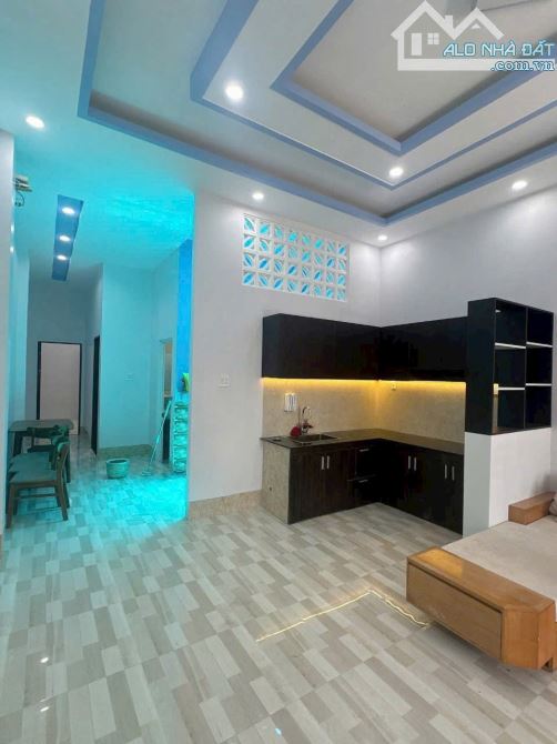 ✨ Nhà Cấp 4 Bình chánh  4x20m, Sổ Hoàn Công - Chỉ 1tỷ378tr! ✨ - 3