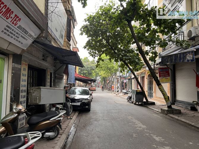 Bán nhà phố Trương Định Hoàng Mai, 2 mặt tiền ô tô tránh, tiện KD, 4 tầng 48m2 giá 20. - 3