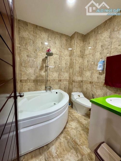 BÁN NHÀ HXH Gò Dầu, Tân Phú 4 tầng 72m2(4x18). Nhà đẹp ở ngay. Giá chỉ 11 tỷ. - 3
