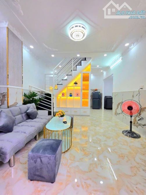 Chỉ 1,52T - Bán Nhà Mới Phạm Hữu Lầu - Hẻm Xe Hơi Đến Cửa - Nhà Bè - 3
