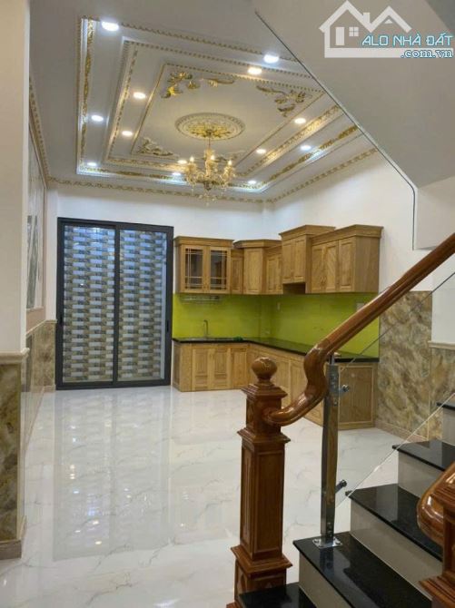 Bán Nhà 3 tầng đường TX24, phường THẠNH XUÂN, Q12, dt 63,1m²(4x15,8).Đường ô tô. giá 5,4tỷ - 3