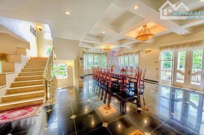 BIÊT THỰ ĐẸP TẠI THẢO ĐIỀN QUẬN 2 - 17X47 - CÓ HỒ BƠI -VƯỜN NỘI KHU - 4 TẦNG -275 TỶ - 3