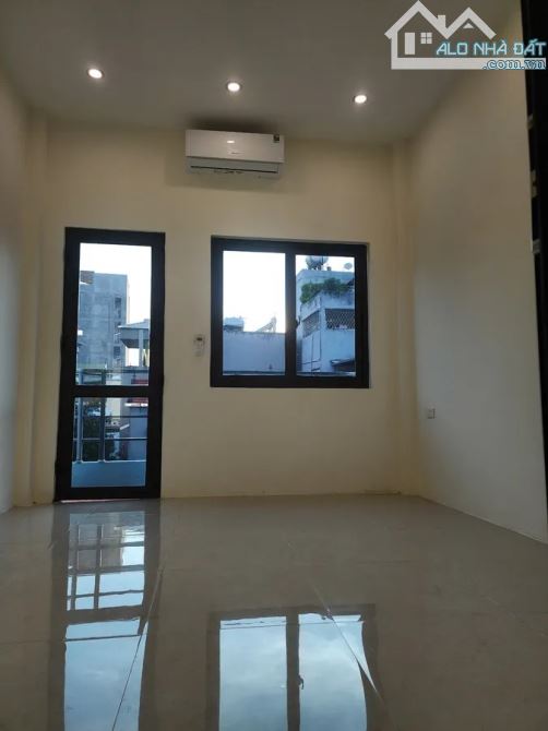 Siêu phẩm Tây Hồ- 4.95 tỷ - 30m2 - 4 tầng - 3